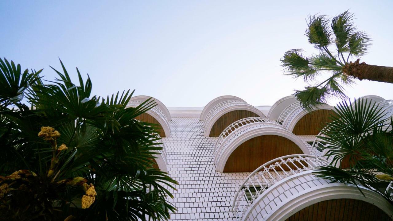 Pearl Hotel Jeju Bagian luar foto