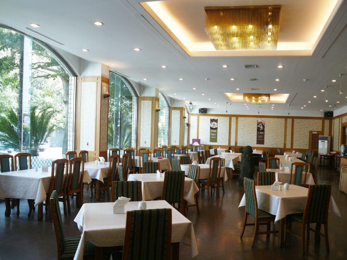 Pearl Hotel Jeju Bagian luar foto