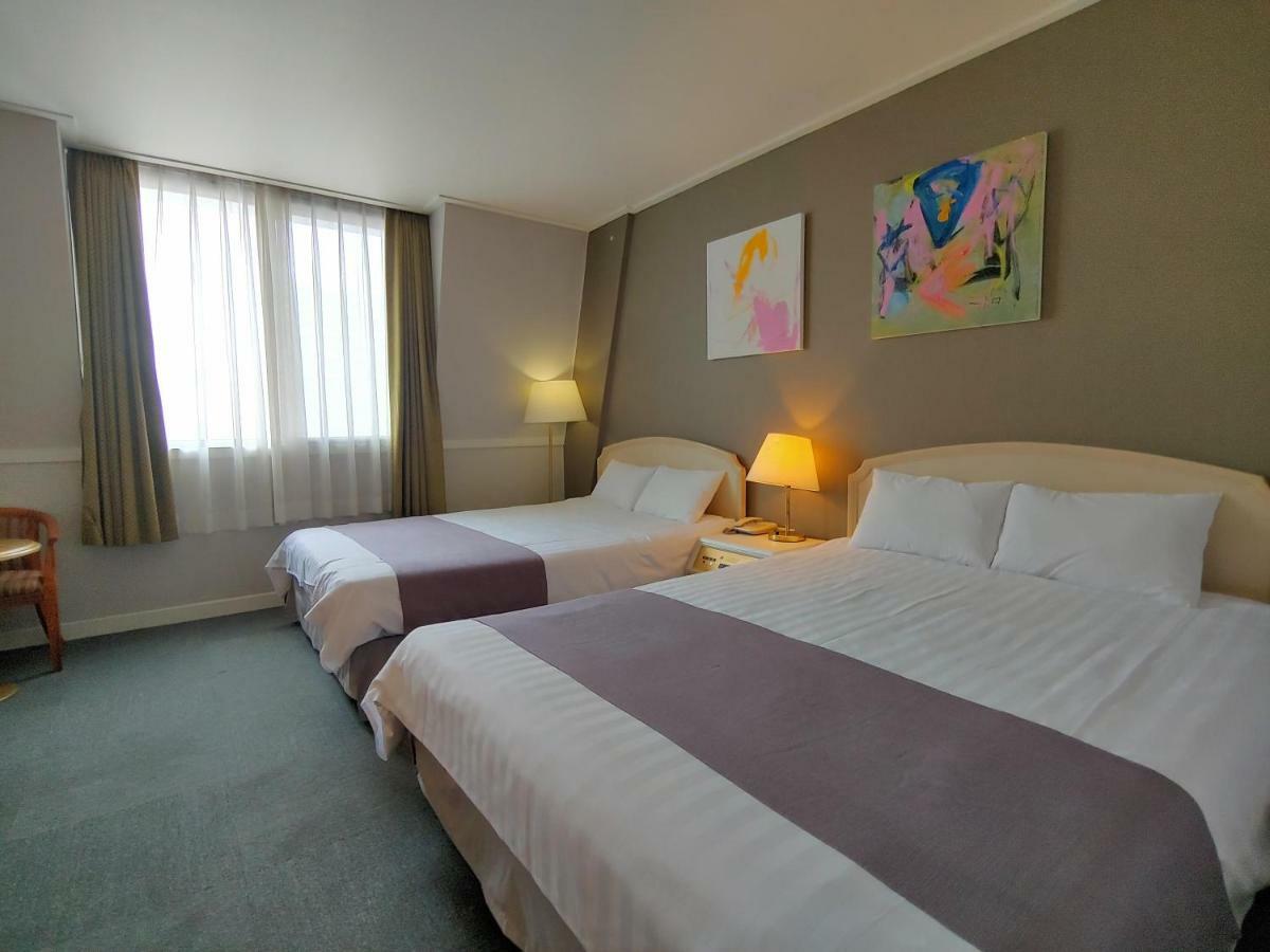 Pearl Hotel Jeju Bagian luar foto